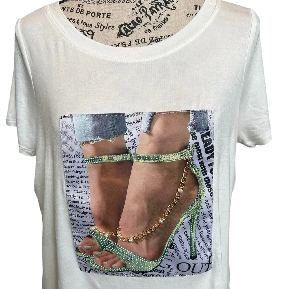 Cyrus T-Shirt with Graphic Print - Picture 3 of 8